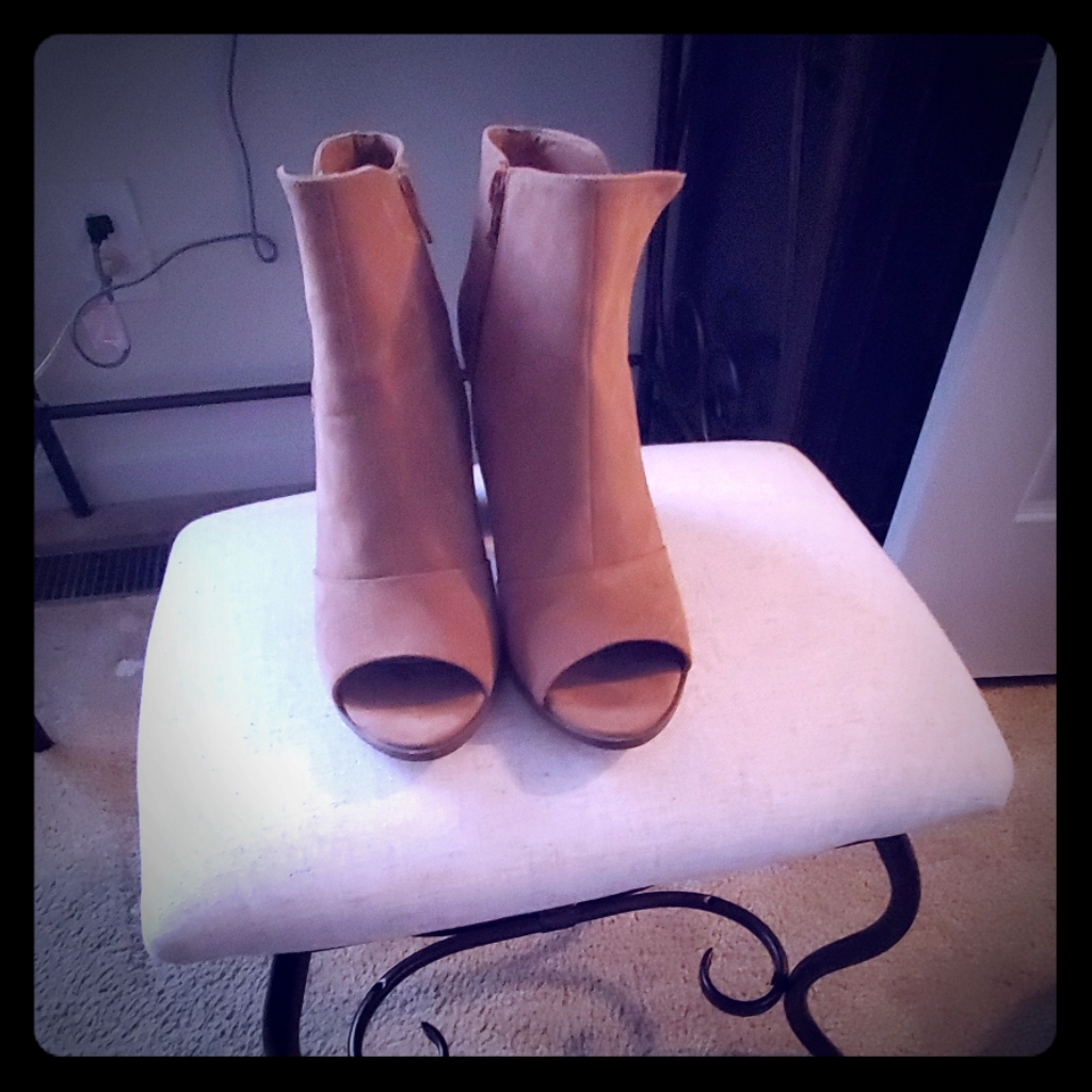 Opened Toe Boot